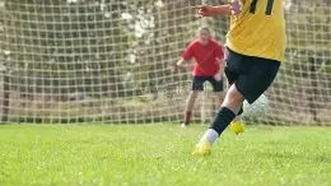 《CS2》重返电竞世界杯舞台，NAVI荣膺首届冠军