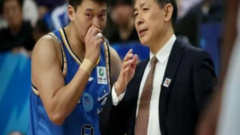 快船对魔术赛事分析：专家解读总分预测